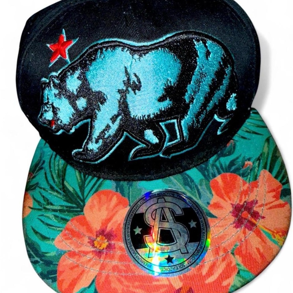 New Era Black and Teal Bear Cap with Floral Brim SOLE ADDICTION NY Cool outfit